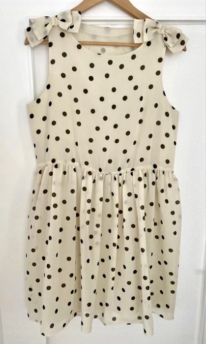 Sukienka w grochy L