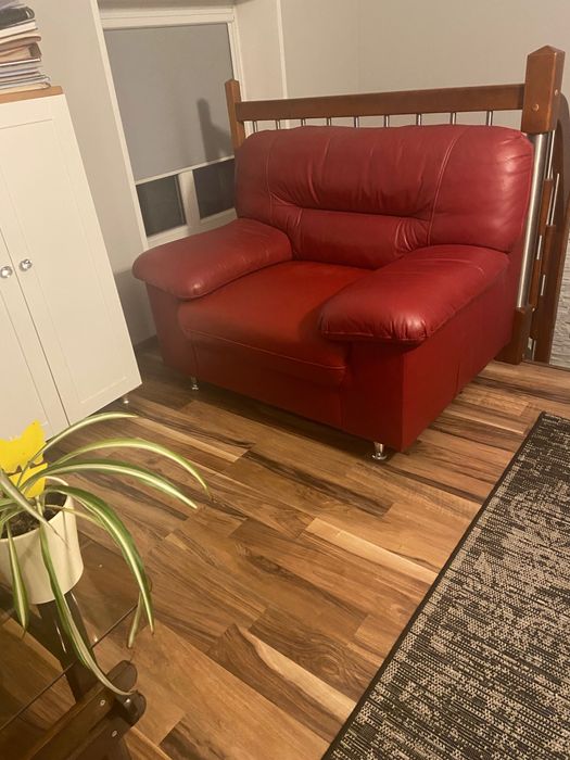 Skórzany fotel czerwony Helvetia BFM