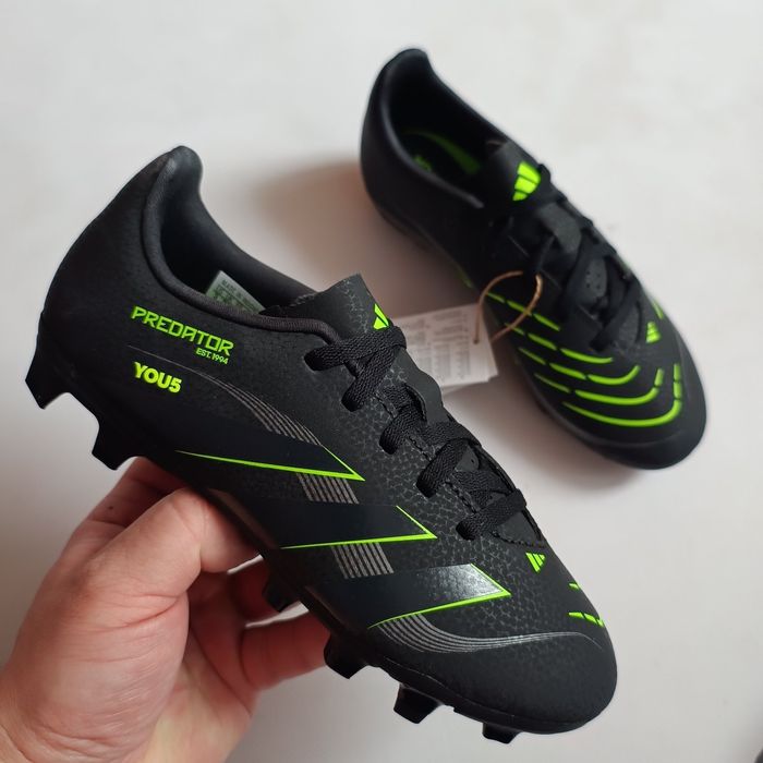 нові оригінальні бутси Adidas predator p35 довжина устілки по факту 22