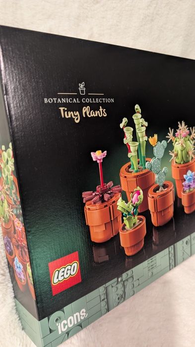 LEGO Icons Tiny Plants 10329 – Novo Selado