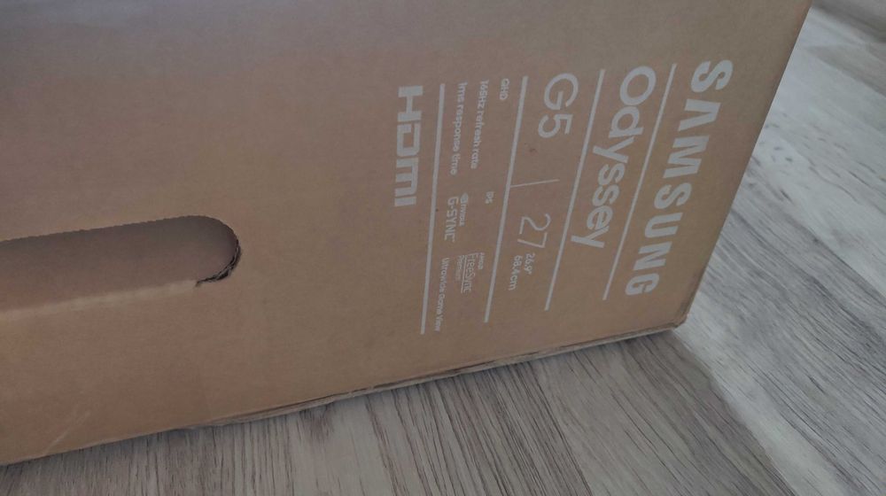 Монитор Samsung odyssey g5 27дюм  Игровой 2К