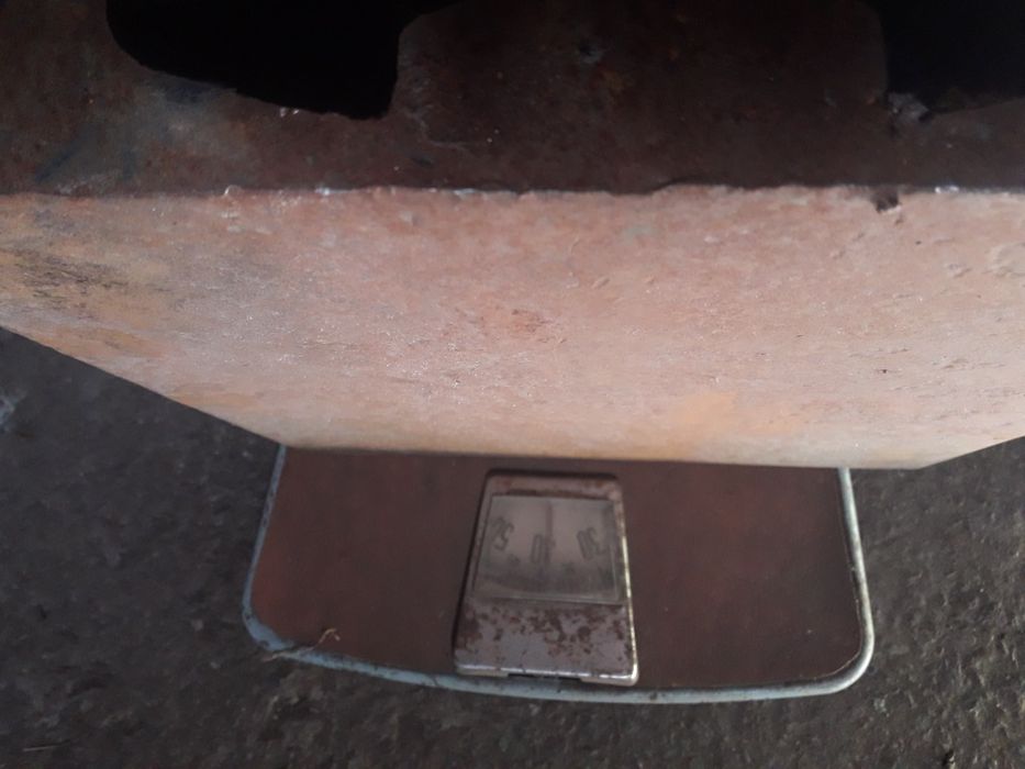 наковальня з рельс