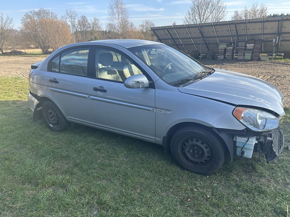 hyundai accent  2006 рік / мотор 1.4 бензин  з Німеччини