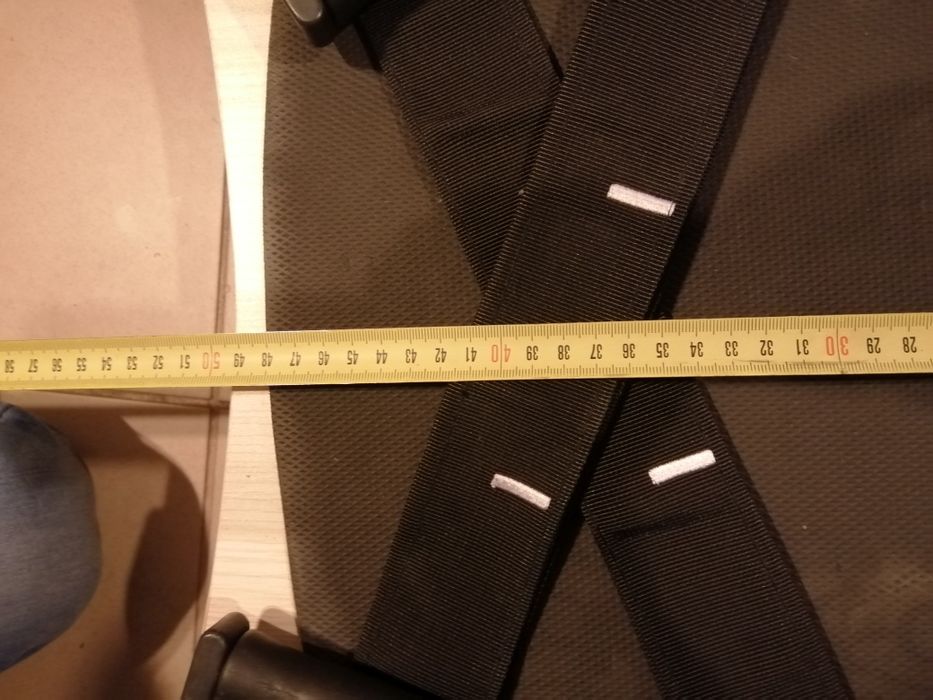 Fitness; siłownia; ćwiczenia; Platforma wibracyjna z pasami (295)