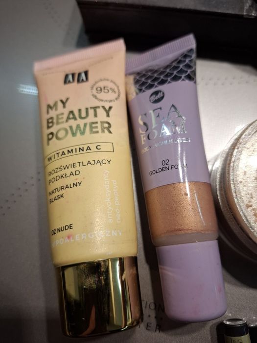 Duży zestaw używanych kosmetyków Kobo, Mateusz Obsessions, Essence i i