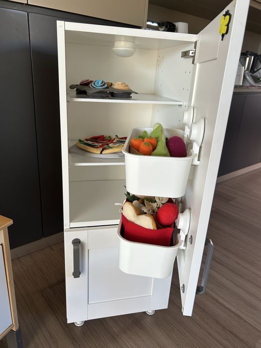 Cozinha e frigorifico IKEA + acessórios