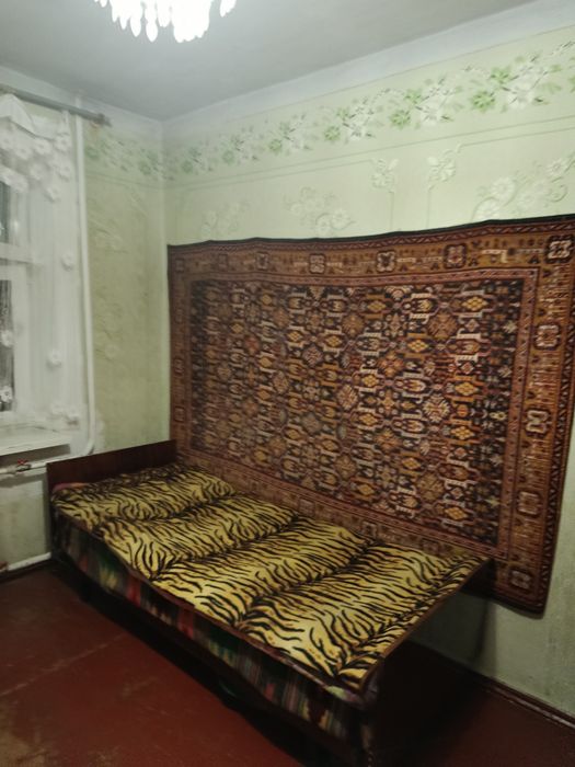 Без власників окрема кімната,Київська ближня