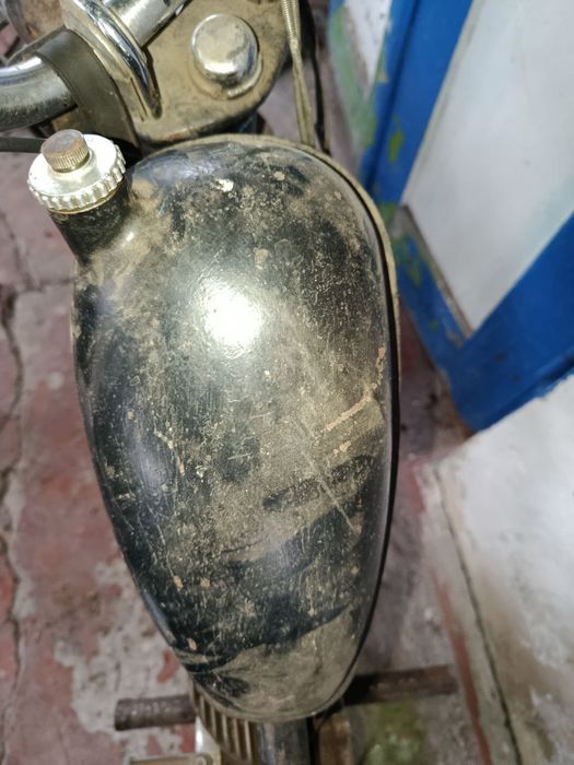 Бензобак на дирчик