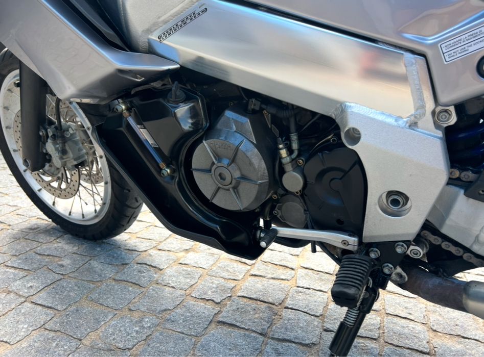 Peças aprilia caponord 1000 etv