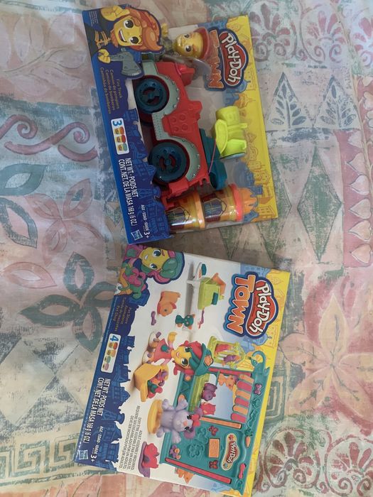 Набор пластилина Play-Doh Town Pet Store Зоомагазин, Пожарная машина
