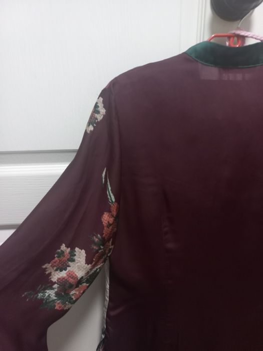 Нарядна блуза фірми BOVONA