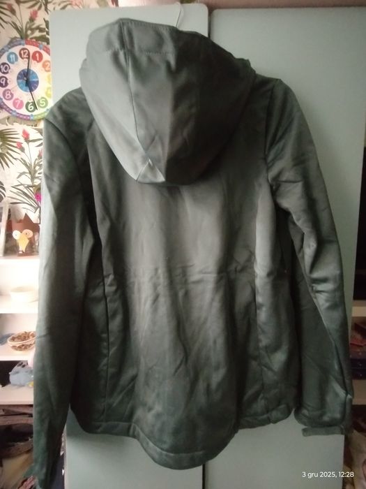 Oliwkowa kurtka Softshell Crivit M