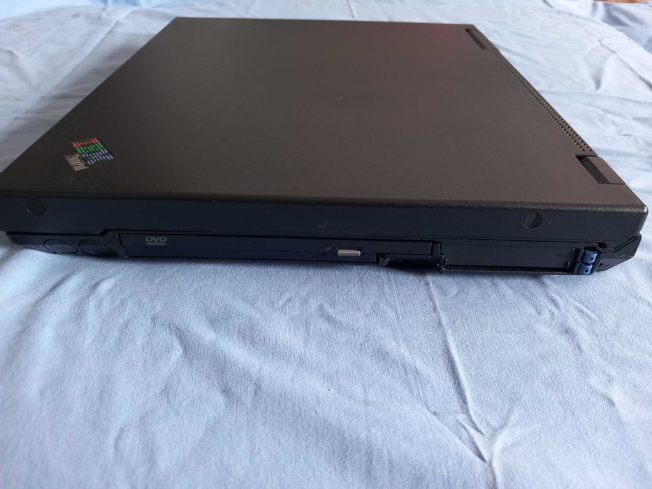 IBM ThinkPad Computer - Model 2628. Vintage item.64862969737217123