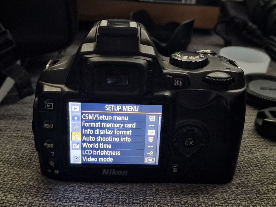 Kit Câmara Digital DSLR Nikon D40x com 3 lentes e vários acessórios