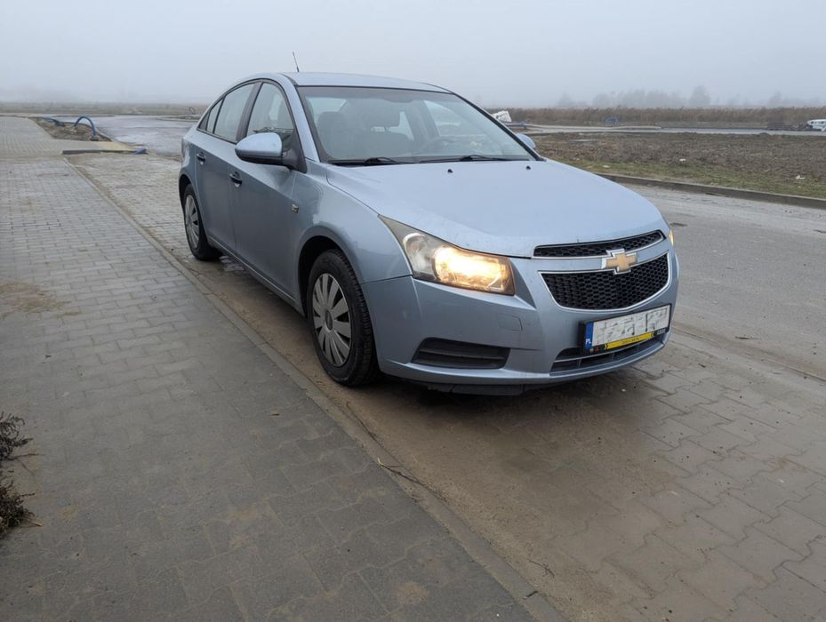 Chevrolet Cruze Chevrolet Cruze 2009 | 1.6 |