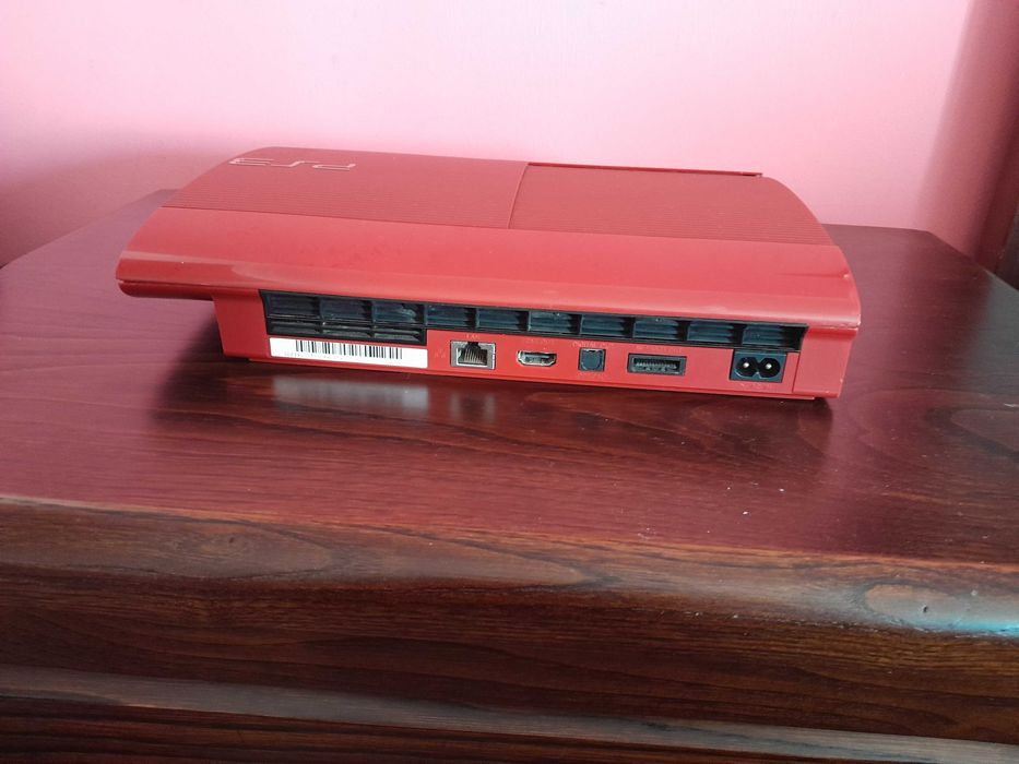 PS3 Super Slim Red