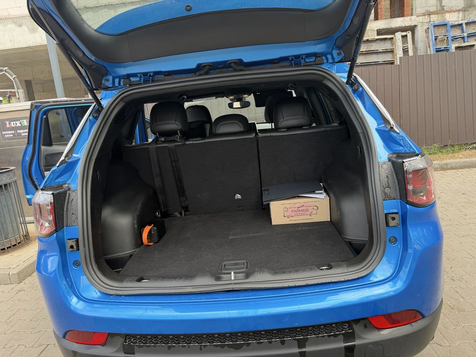 Продам Jeep Compass, в стані нового авто