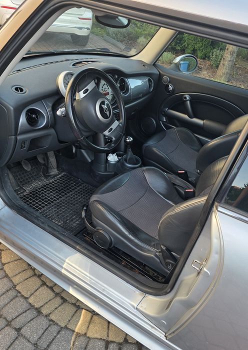 MINI Cooper MINI R50 One 1.6 Benzyna Klima 2004  zadbany