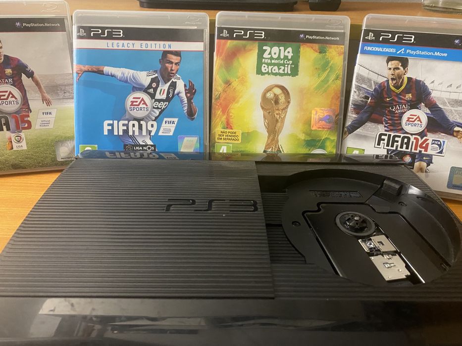 PS3 + FIFA 19/ 14/15 & World Cup Brasil + Hard drive disk 1terabyte (n64286112652545122