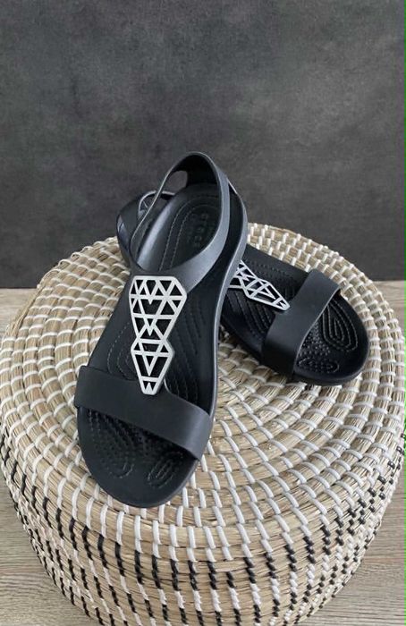Crocs sandały serena embellish W6 36/37