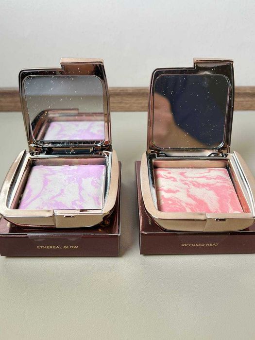 Рум'яна Hourglass Ambient
