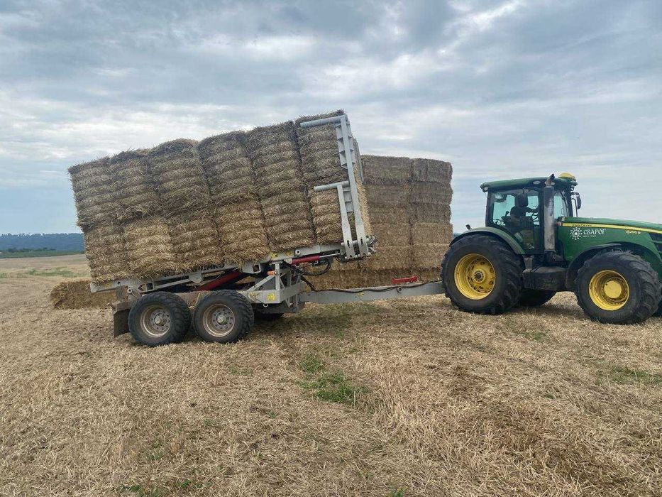 Тюковоз самопогрузчик. Прицеп для прямоугольный тюков. Кобзаренко