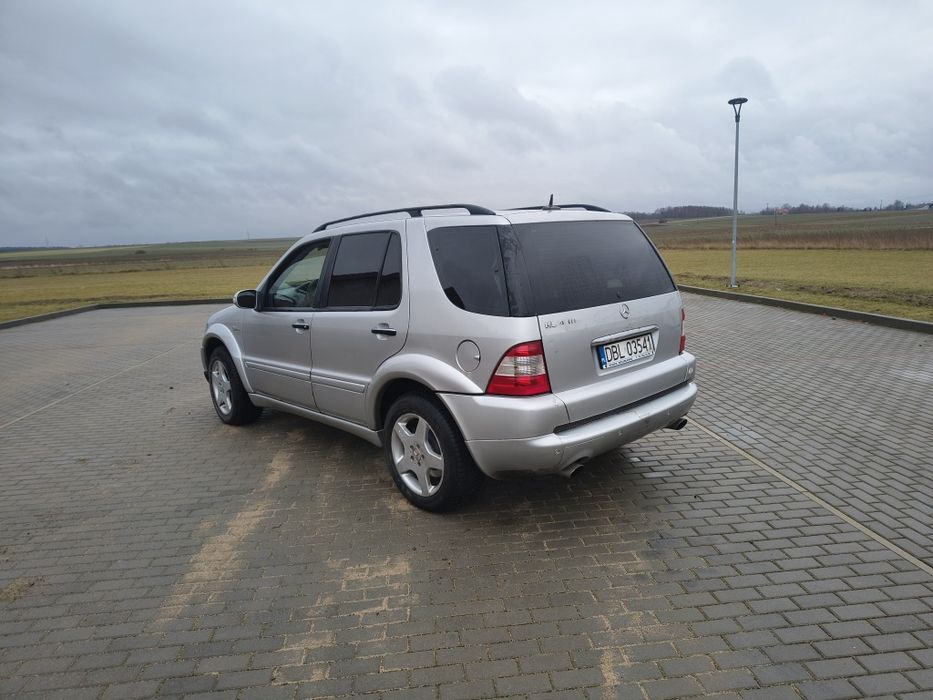 Mercedes ml w163 55 amg