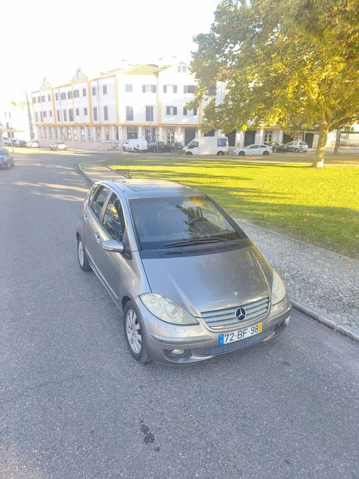 Mercedes-Benz A 200