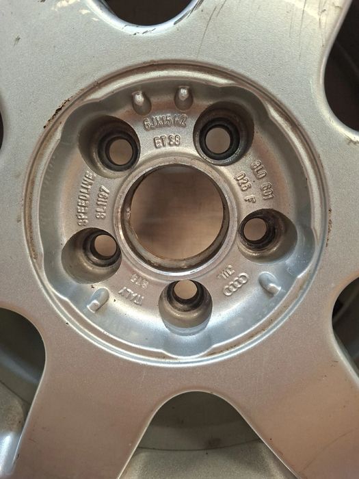 Jante frente direita AUDI A3 (8L1)