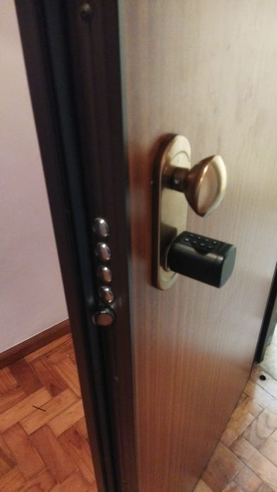 Instalação de Fechadura Inteligente – AL & Habitação