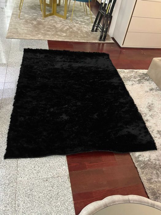 Carpete preta 1,90X1,40