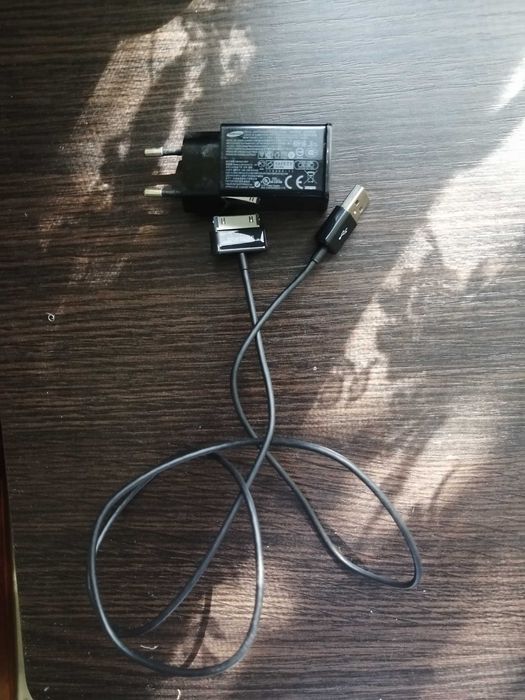 Продам планшет                  Samsung GALAXY Tab 2    10.1