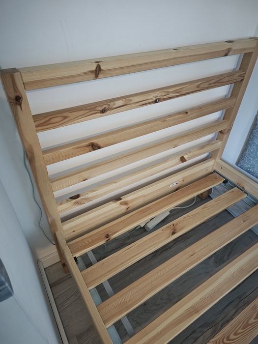 Łóżko tarva Ikea 90x200 lita sosna jednoosobowe