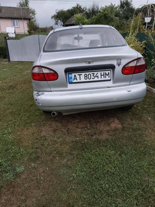 Део Ланос сірий