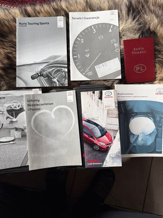 TOYOTA AURIS kombi 1,4 D salon PL bezwypadkowy sprzedam