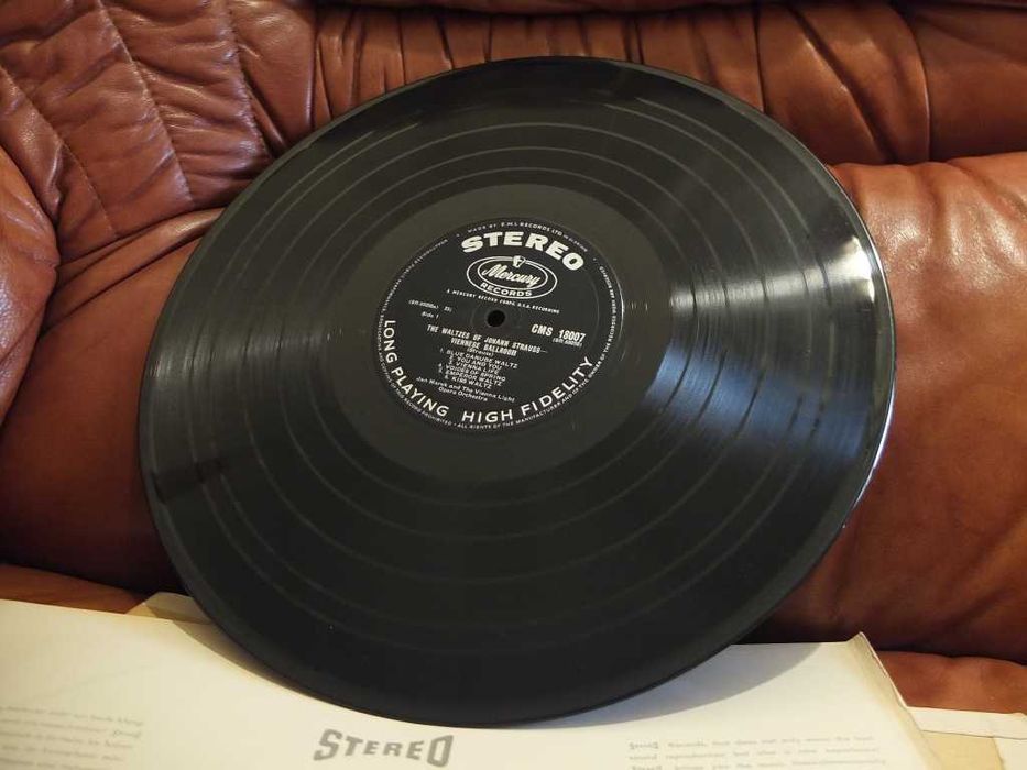 Vinil LP de Johann Strauss "Viennese Ballroom - The Waltzes Of"