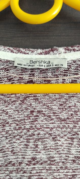Narzutka damska Bershka 36