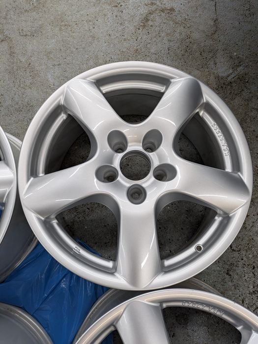 Felgi aluminiowe Nowe 18cali 5x120 Rial