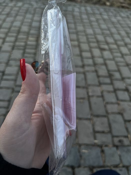 Чохол на iPhone 16 Pro