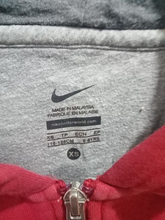 Casaco Nike 6-8 anos menino