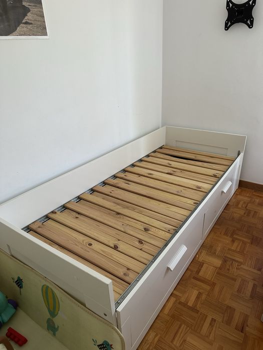 Cama de solteiro extensível para casal com gavetões – Branca
