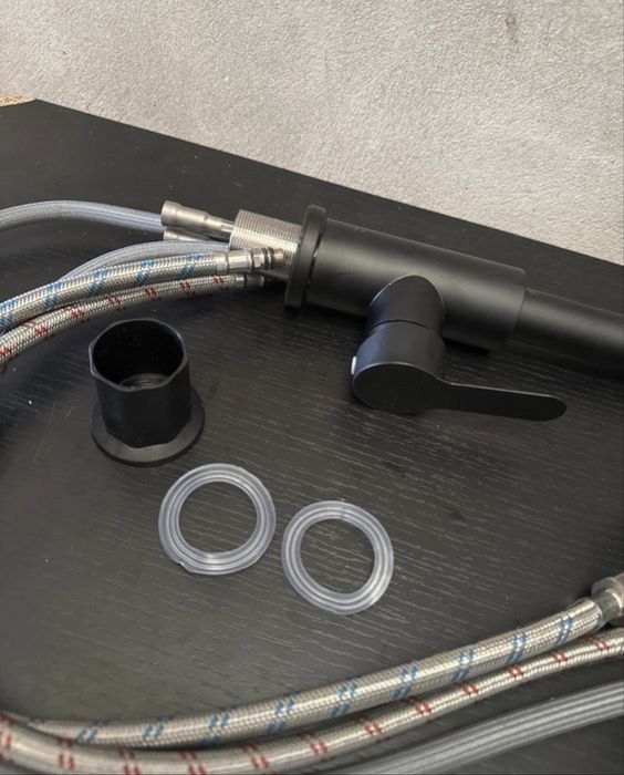 Black Mixed Faucet504345854142074884