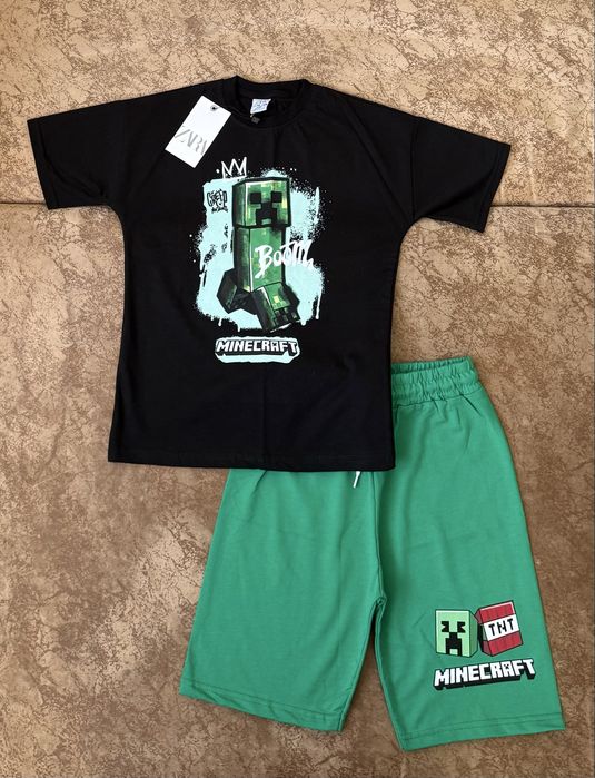 Костюм ZARA Minecraft на 8-9 років