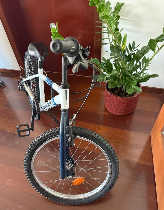Bicicleta Rockrider ST120 20" Criança – Excelente estado