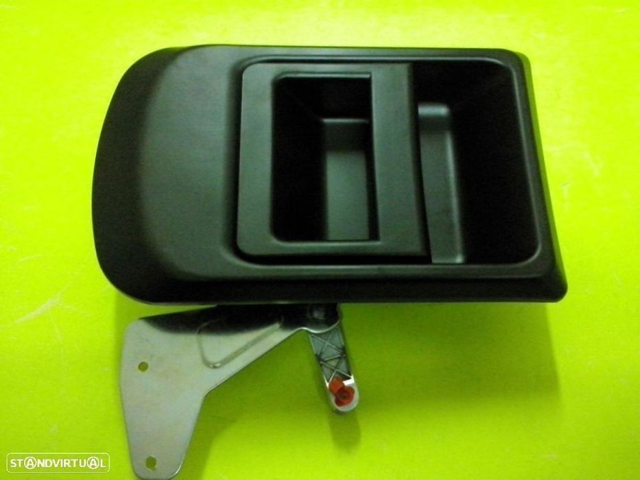 Manete porta lateral Iveco Daily 2000 até 2010 (Nova)