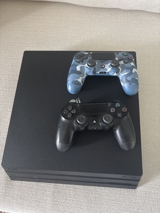 Ps4 Pro com 10 jogos