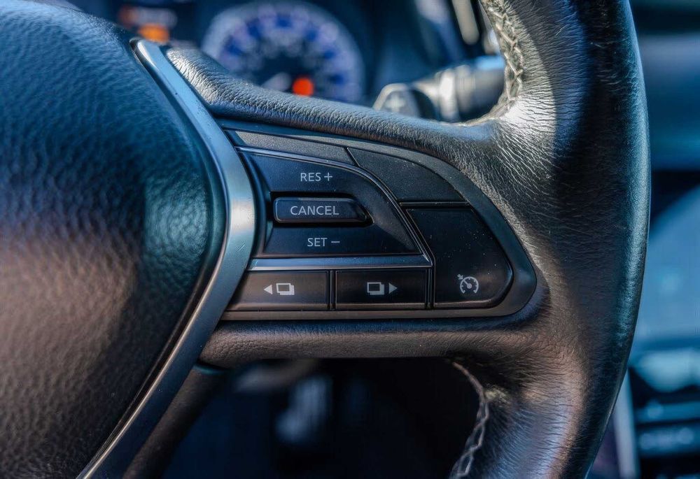 INFINITI Q60 Sport Coupe      2018