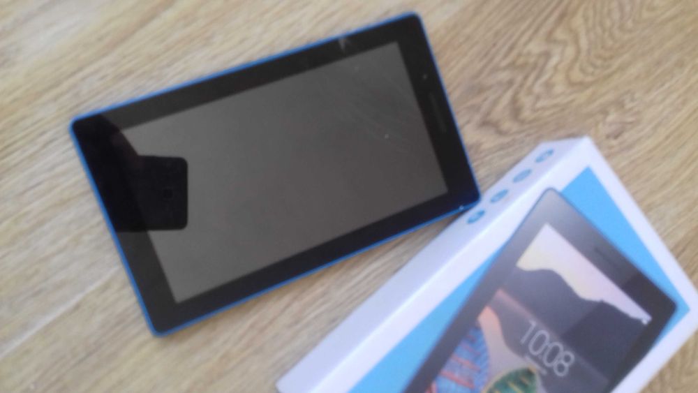 Планшет Lenovo tab 3