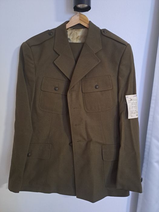 Mundur wyjściowy oficerski Wojsk Lądowych Ludowego Wojska Polskiego