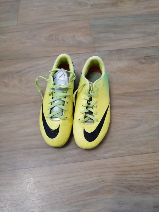 Korki nike mercurial rozmiar 34